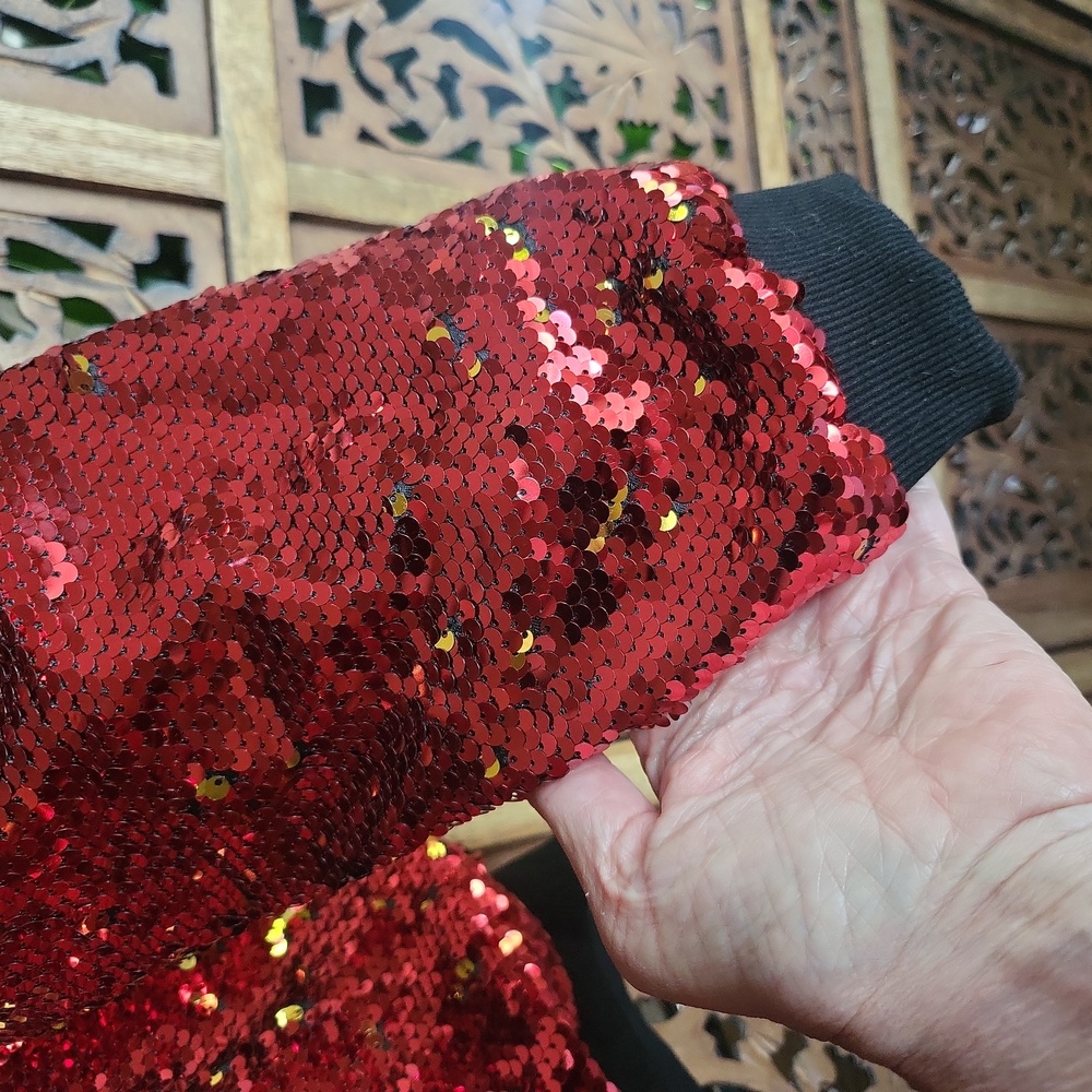 *** HALLOWEEN ALERT*** Ellie Glamorous Red Sequin Bomber Jacket - Picture 4 of 4